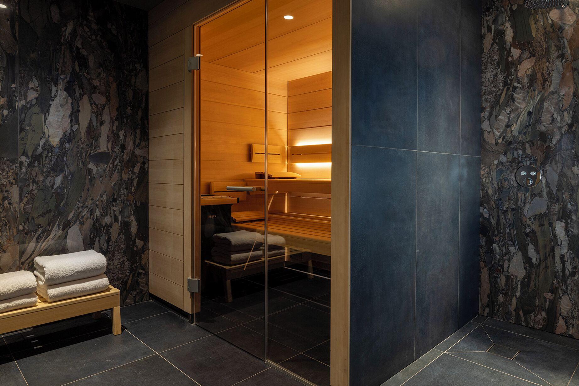 Des Carmes By Malone Hotel 4*